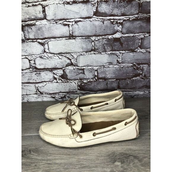Tod’s Ivory Cream Leather Gommino Driving Moccasin Shoes Women’s Sz 40EU/9.5M US - Picture 13 of 16